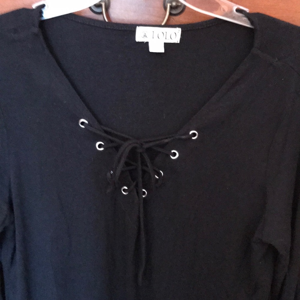 Long sleeve lace front tunic
